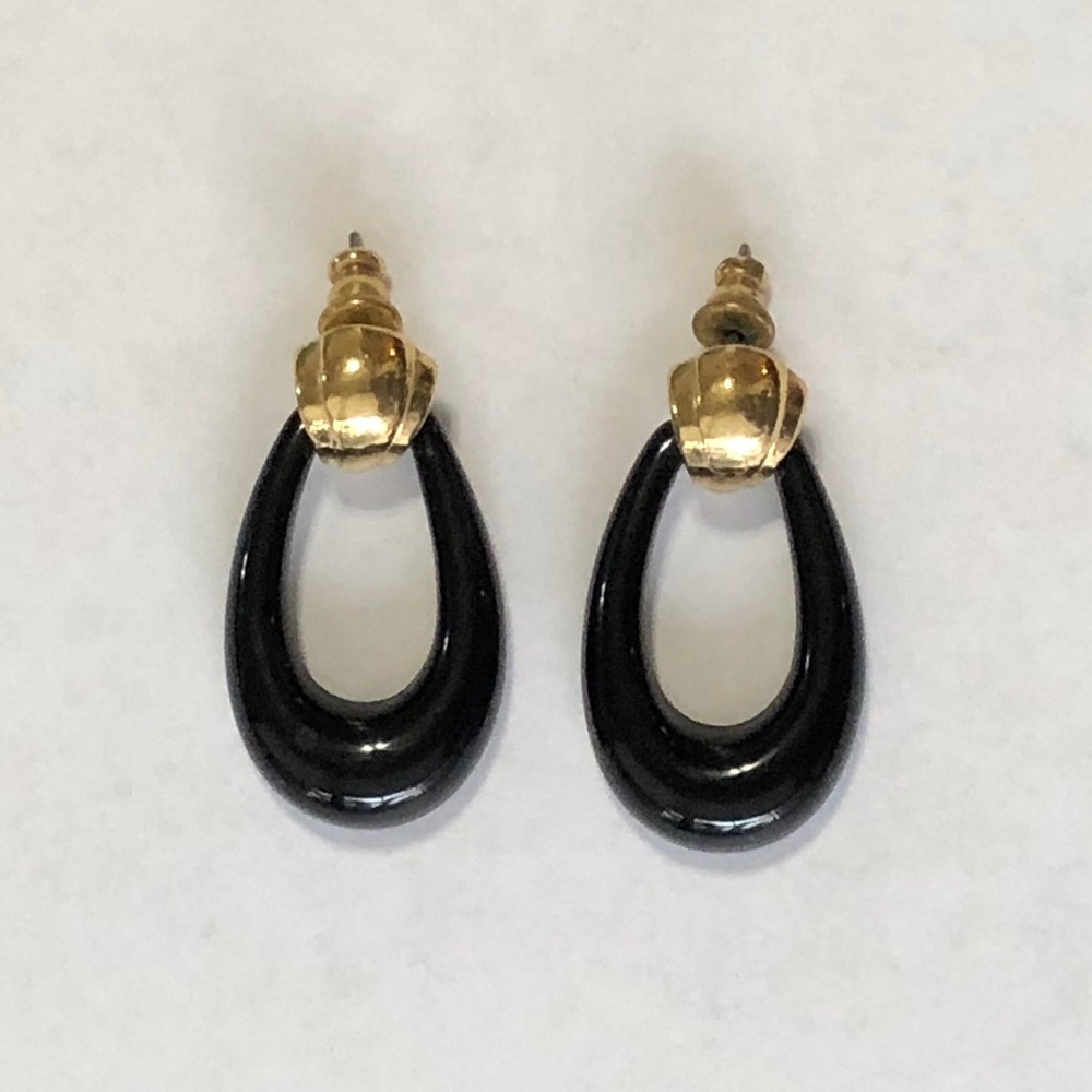 Black earrings
